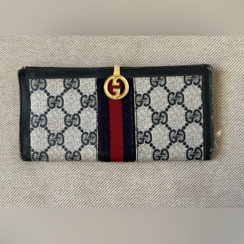 Vintage Gucci Wallet Navy